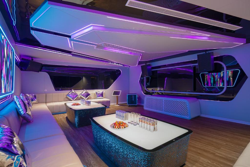 Du thuyền Grand Pioneers Cruise Hạ Long 2N1Đ - Ảnh 6