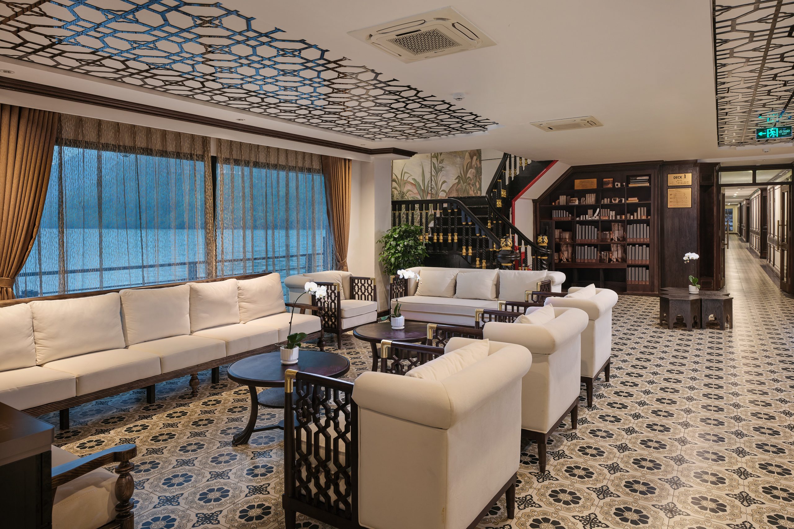 Du thuyền Venus Cruise Hạ Long - Lan Hạ 2N1Đ - Ảnh 12