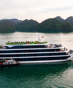 Du thuyền Velar Of The Seas Lan Hạ